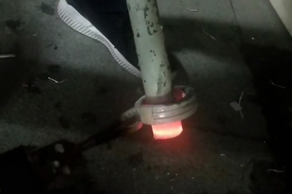 高頻污污网站在线看免费加熱設備-通過電子管實現高頻振蕩